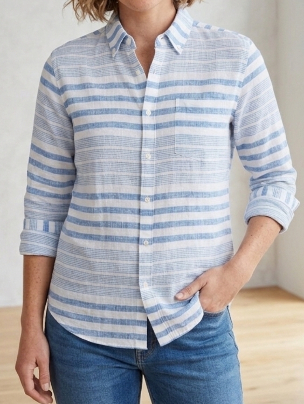 UNTUCKit 100% Linen Vietti Blue & White Patterned Button Down Shirt, Size 14